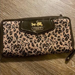 Coach wallet
